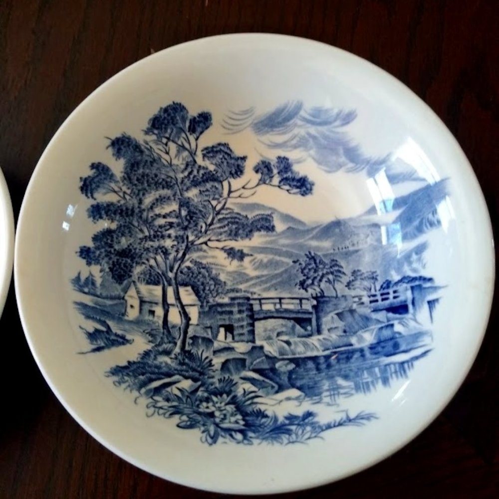 Vintage Wedgewood 6 1/2" Bowls -  Set of 2